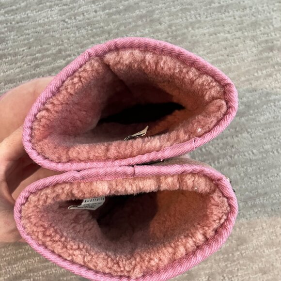 Ugg Pink Boots - Picture 5 of 7